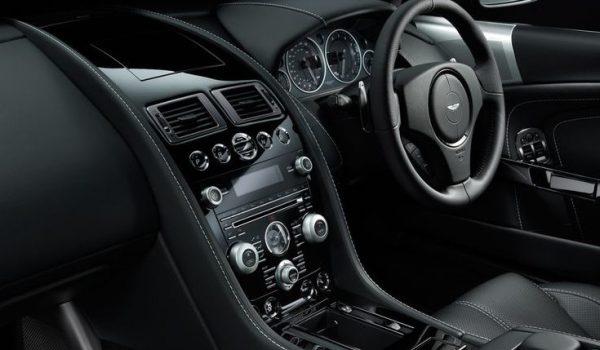 Aston Martin Rapide (2012 – 2016) AMi v2 – Garmin Navigation