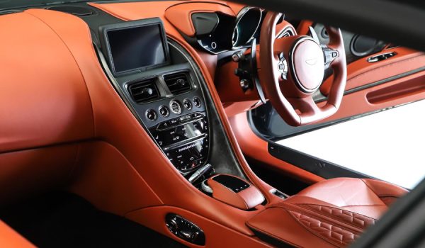 Aston Martin DBS Superleggera (2018 – Current) 8.4” COMAND Screen